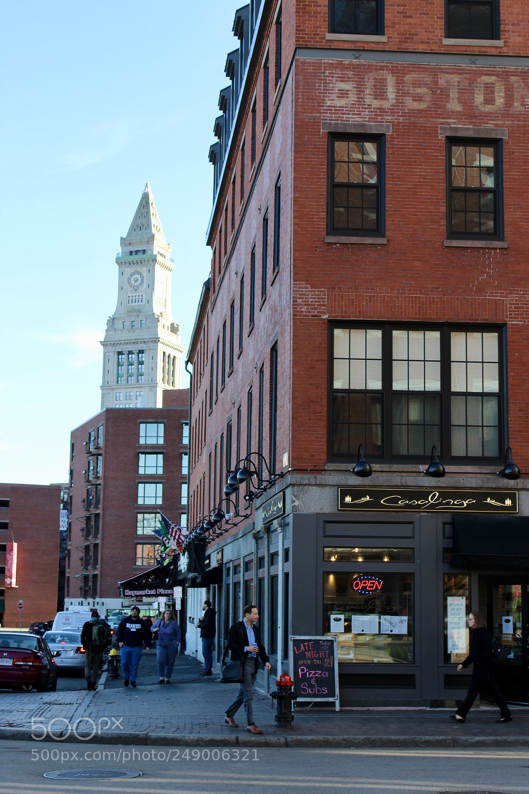 Canon EOS 1200D (EOS Rebel T5 / EOS Kiss X70 / EOS Hi) sample photo. Boston street photography