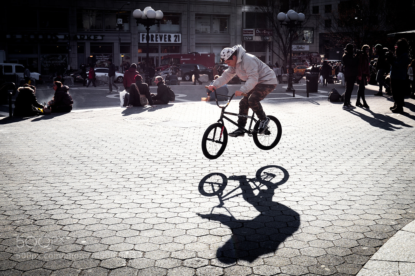 Canon EOS 6D Mark II sample photo. Union square street life photography