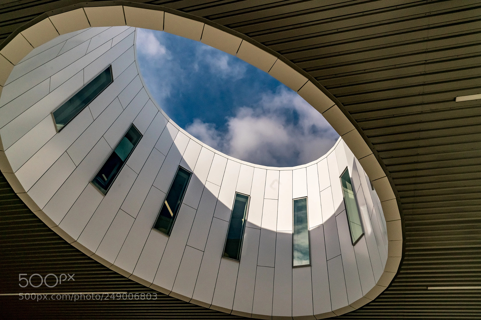 Sony a7R II sample photo. Interesting roof photography
