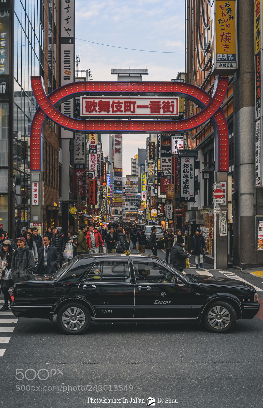 Nikon D800 sample photo. 新宿 歌舞伎町 photography