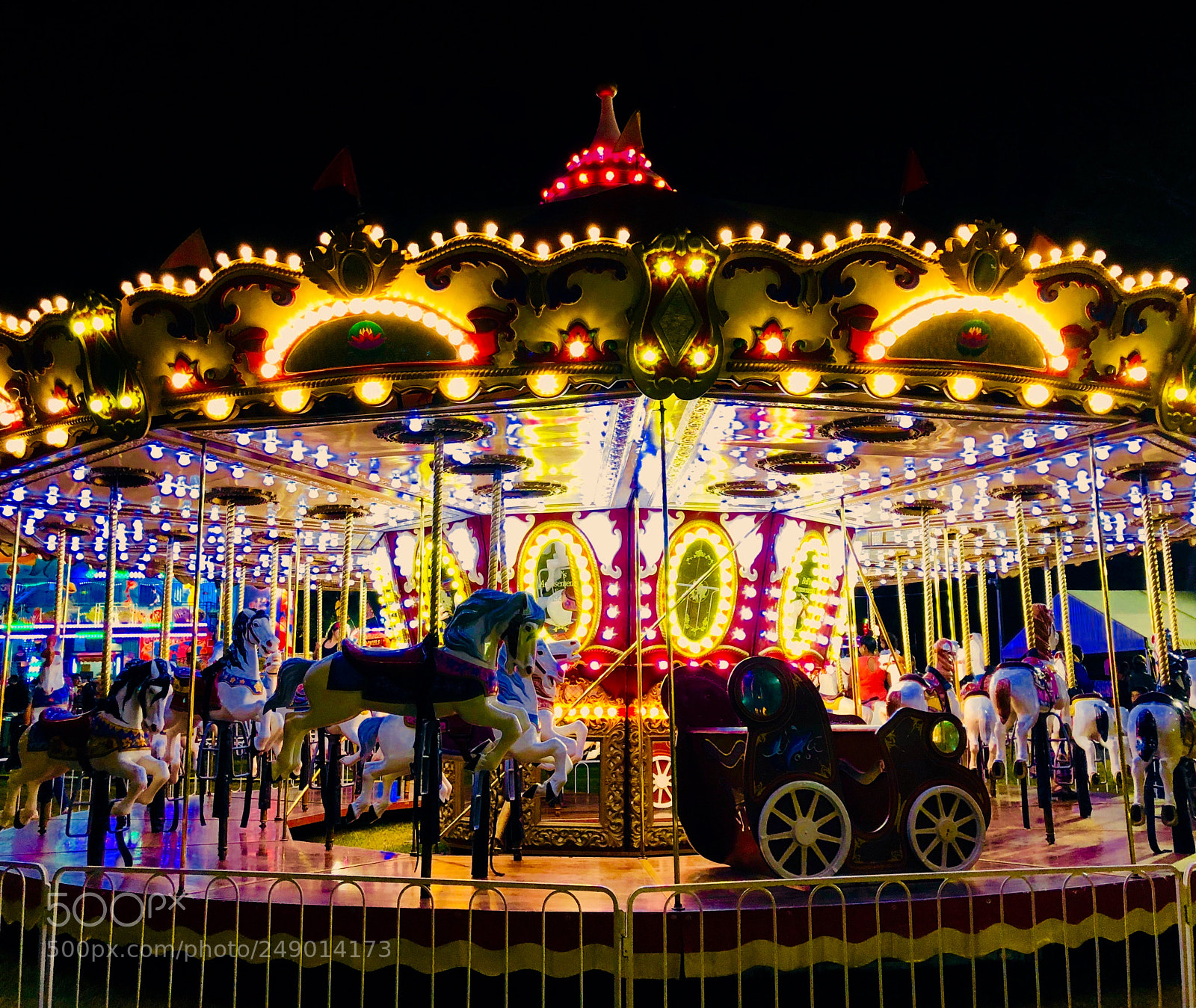 Apple iPhone 8 sample photo. Merry go round photography