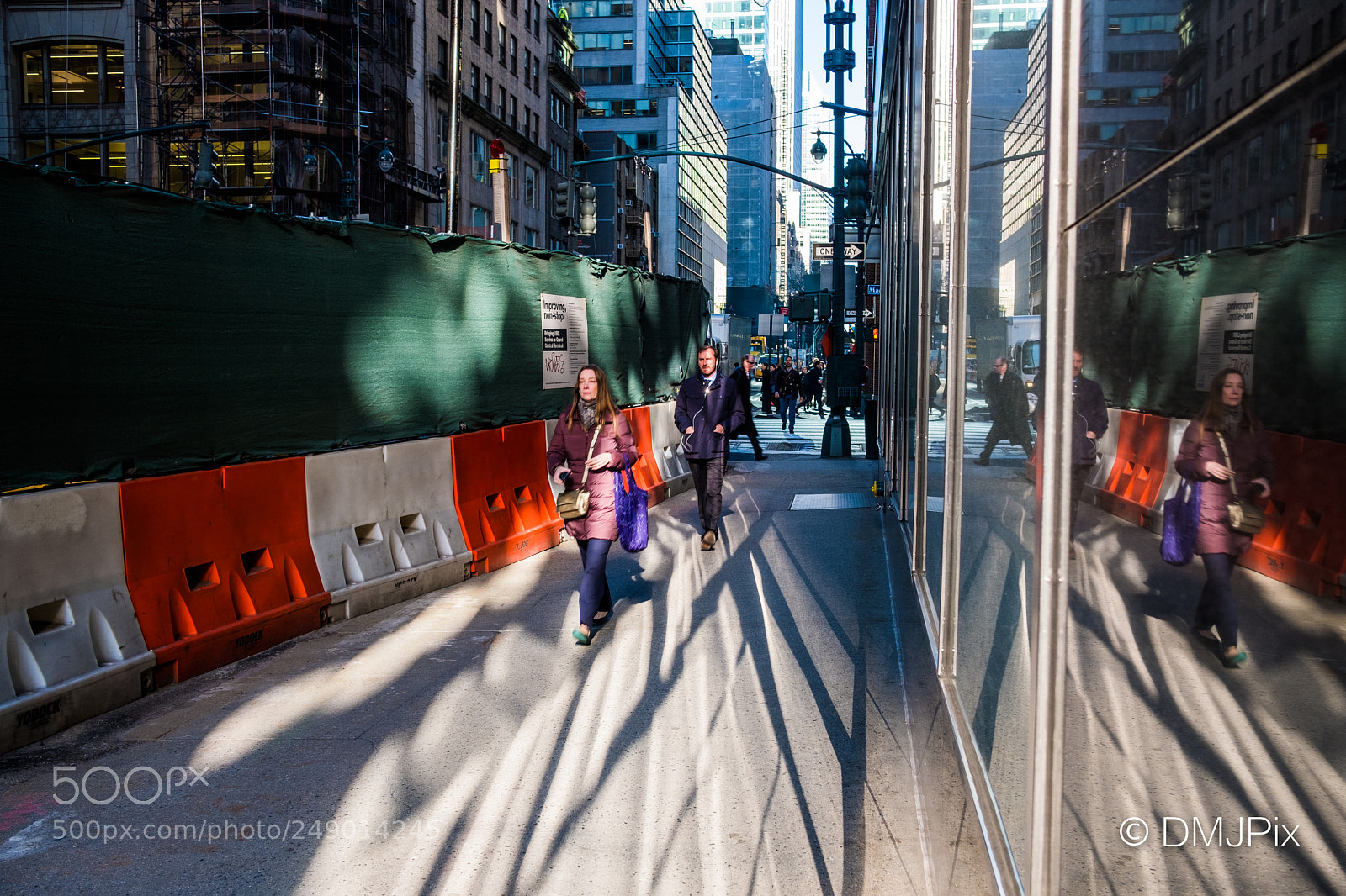 Fujifilm X-T2 sample photo. Bizzare shadows nyc photography