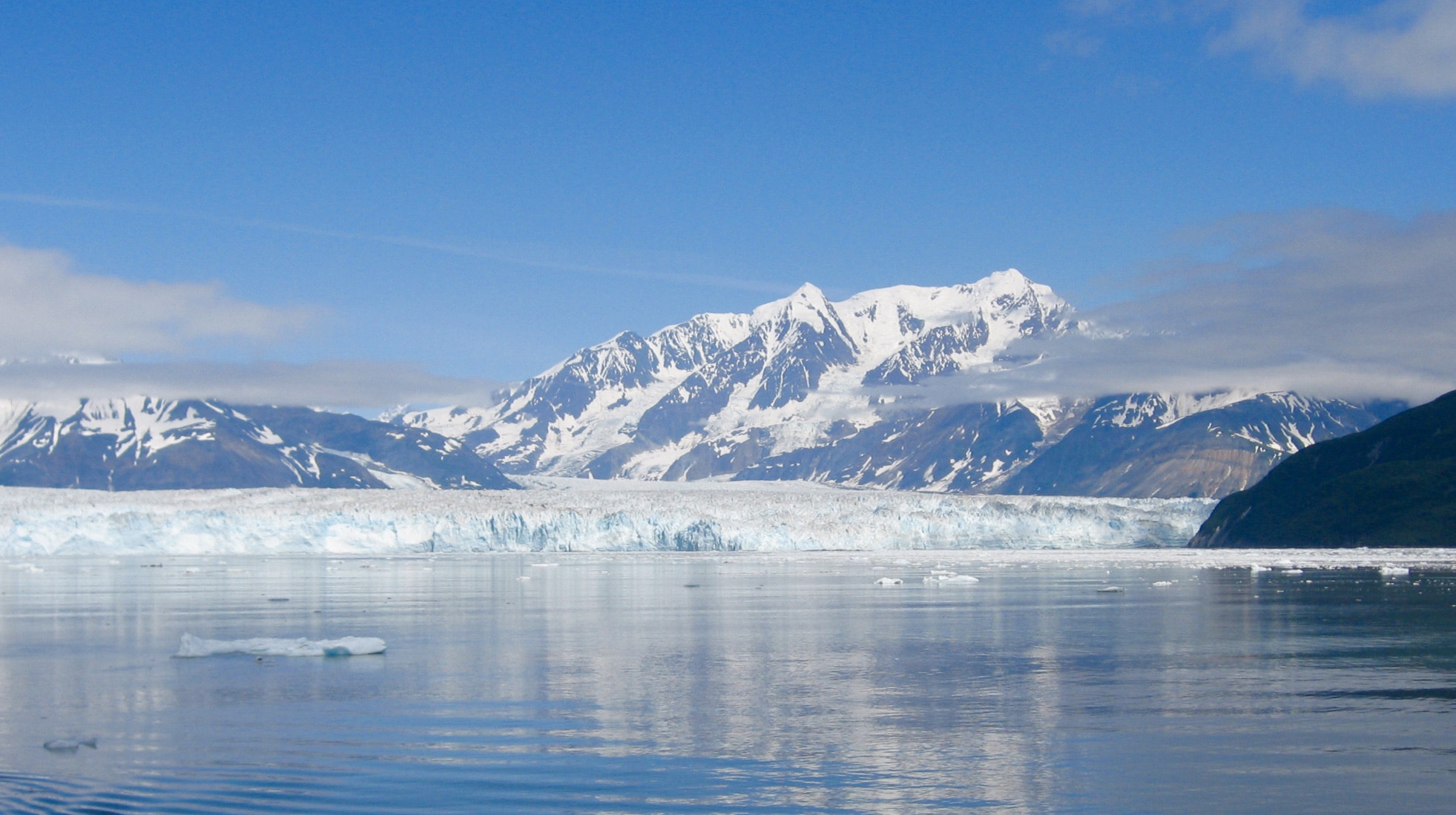 Canon POWERSHOT A530 sample photo. Hubbard glacier photography