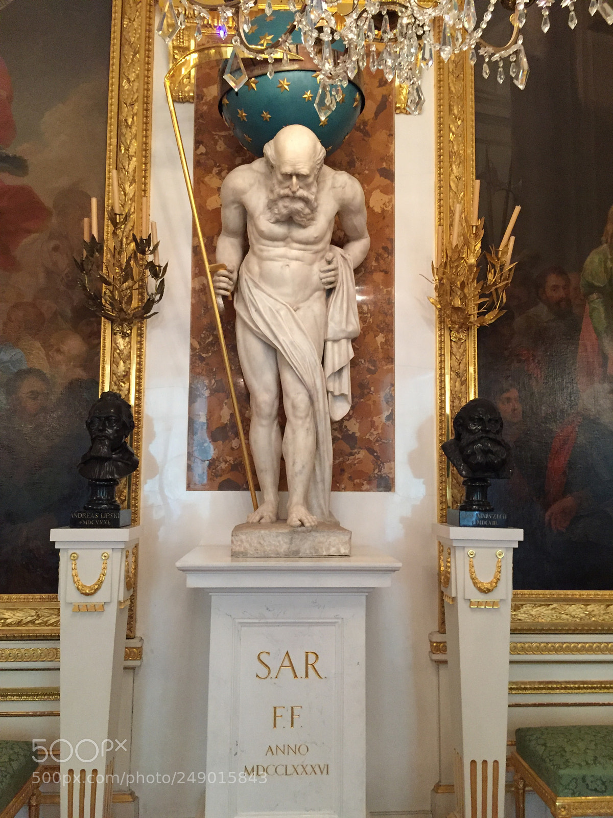 Apple iPhone 6 sample photo. Sculpture in the castle photography