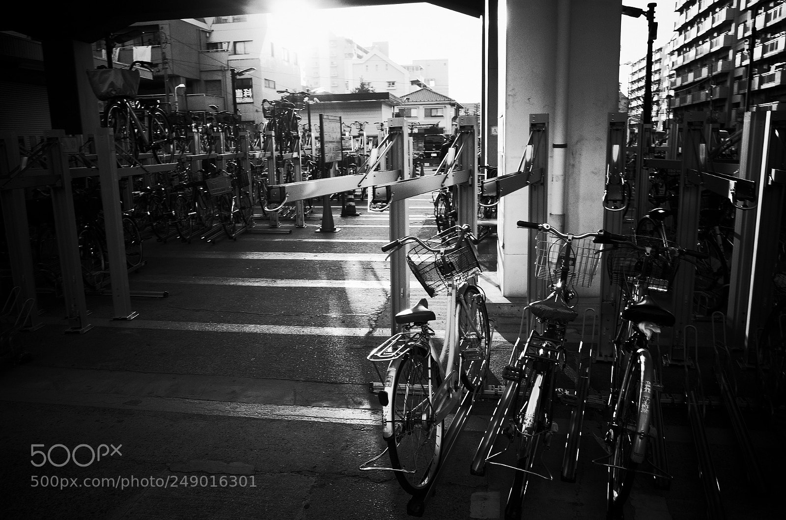 Ricoh GR II sample photo. Streets photography