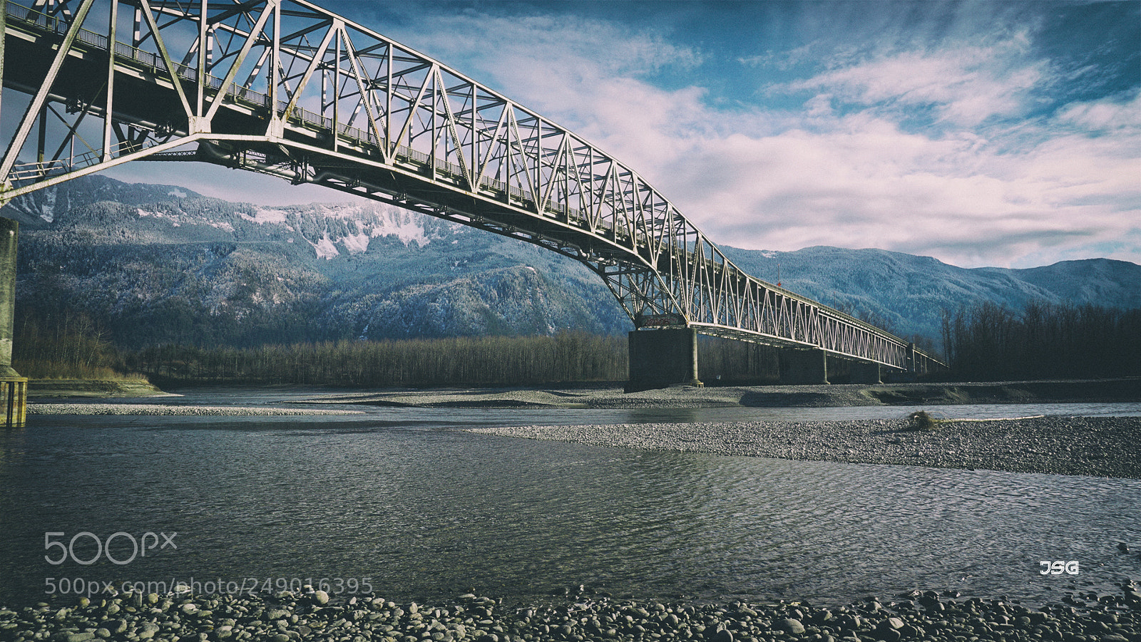 Sony a6000 sample photo. A bridge photography