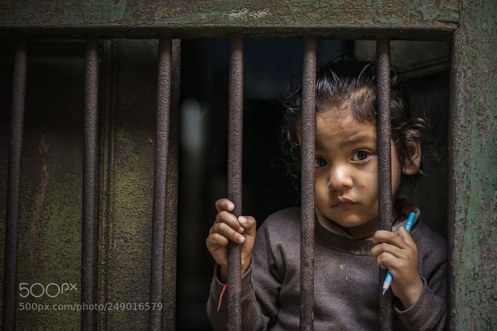 Nikon D5200 sample photo. Banaras diaries photography