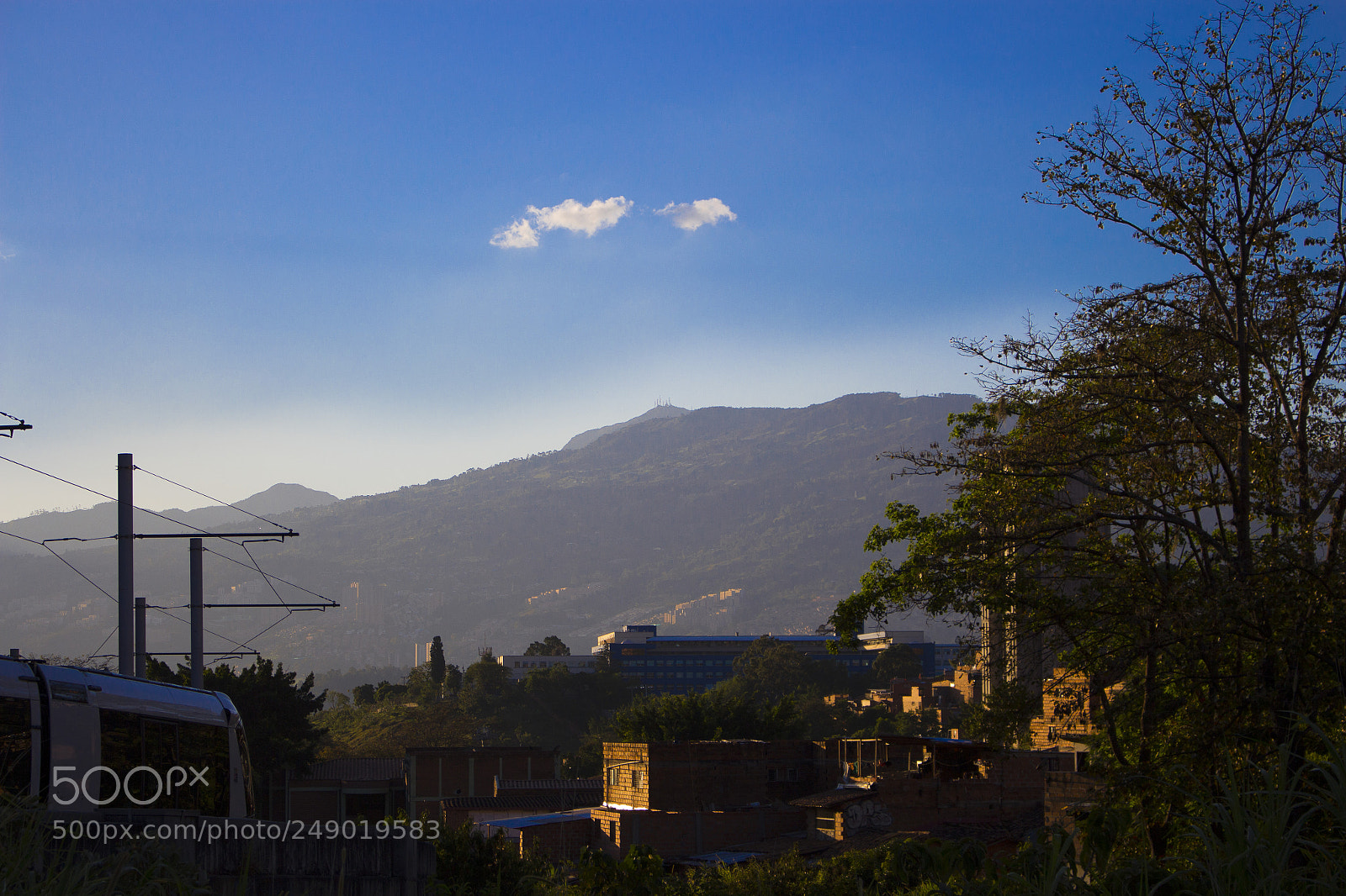 Canon EOS 700D (EOS Rebel T5i / EOS Kiss X7i) sample photo. Medell n la eterna photography