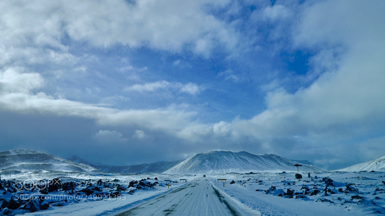 Sony a7R II sample photo. Road of iceland photography