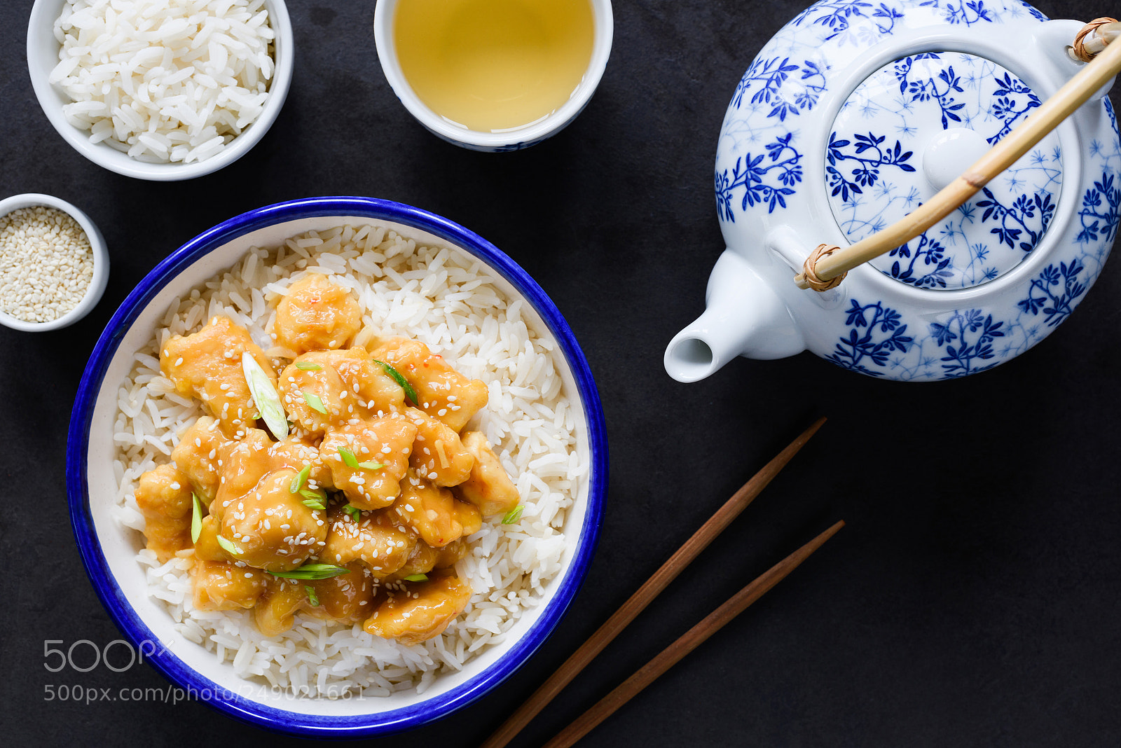 Nikon D810 sample photo. Chicken with rice, sesame photography