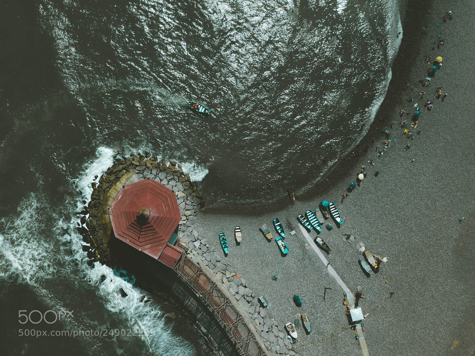 DJI FC220 sample photo. Donde las olas rompen. photography