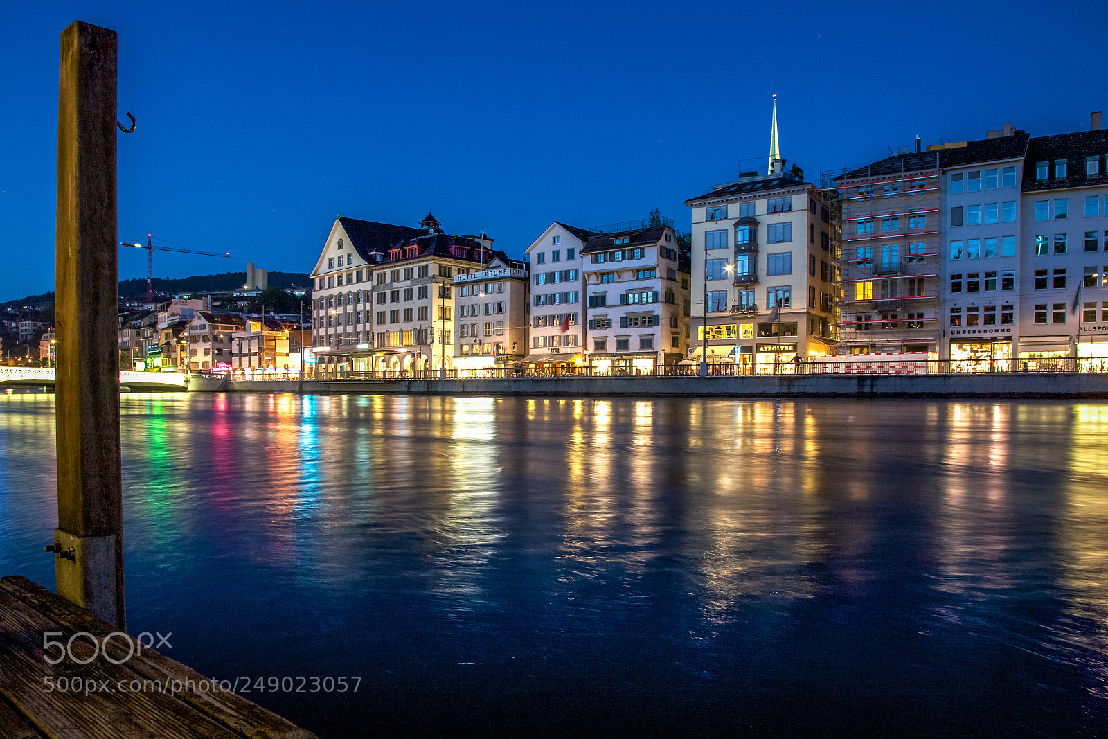 Canon EOS-1Ds Mark III sample photo. Zurich by night photography