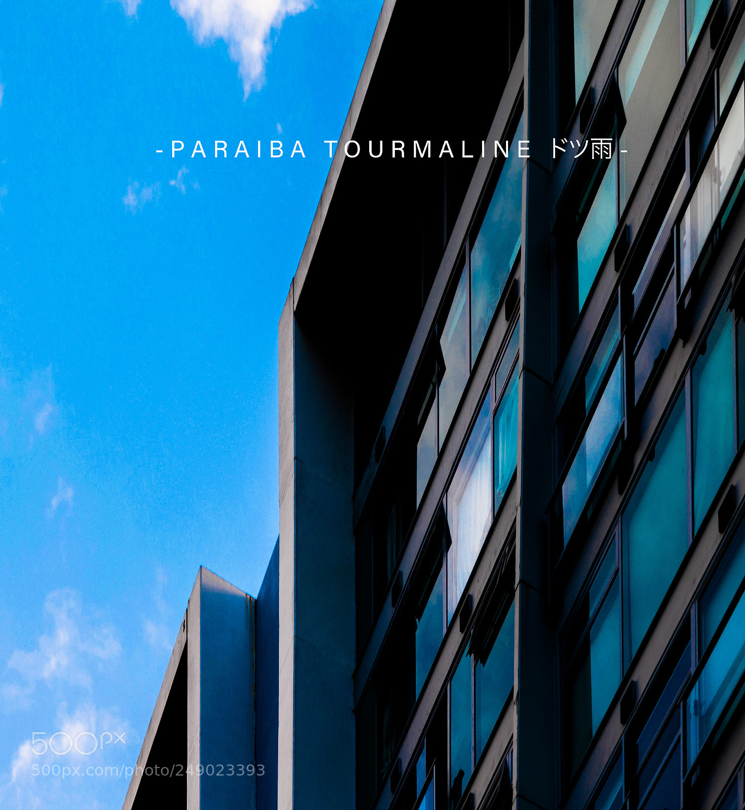 Canon EOS 500D (EOS Rebel T1i / EOS Kiss X3) sample photo. Paraiba tourmaline photography