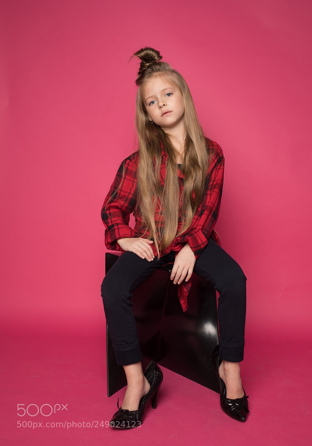 Canon EOS 5D Mark IV sample photo. Amazing girl photography