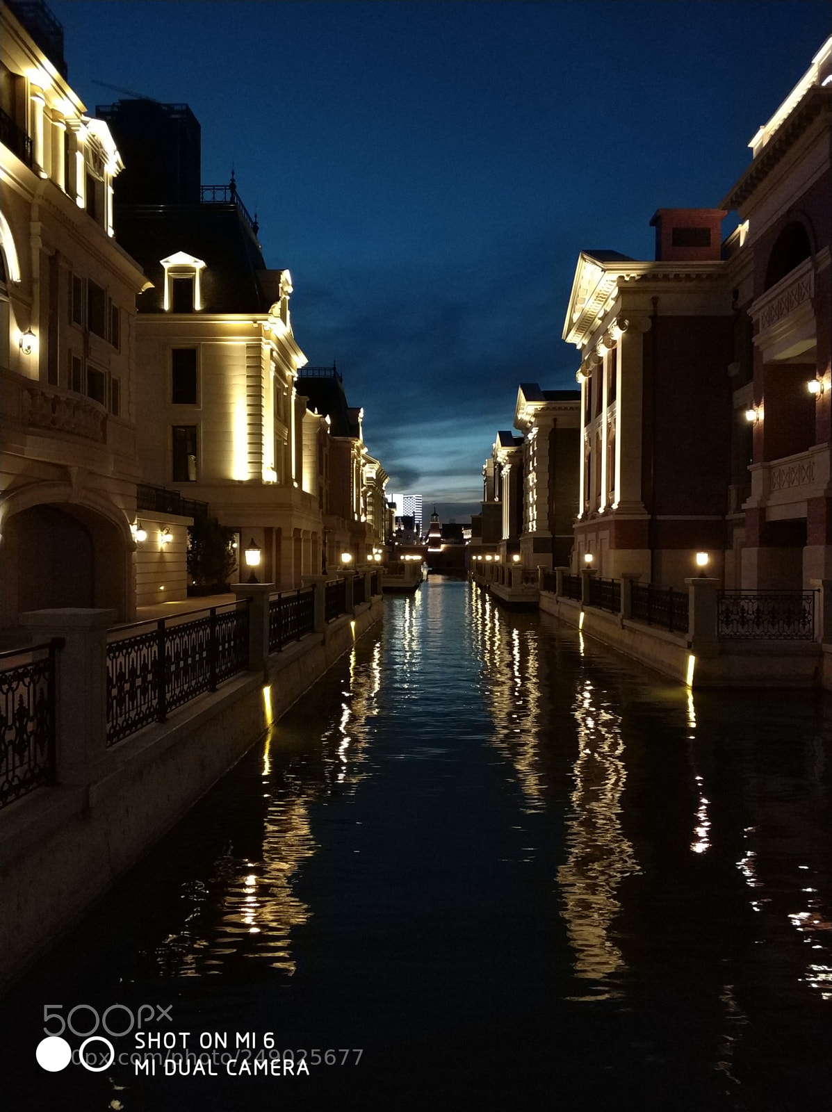 Xiaomi MI6 sample photo. 夜景 photography