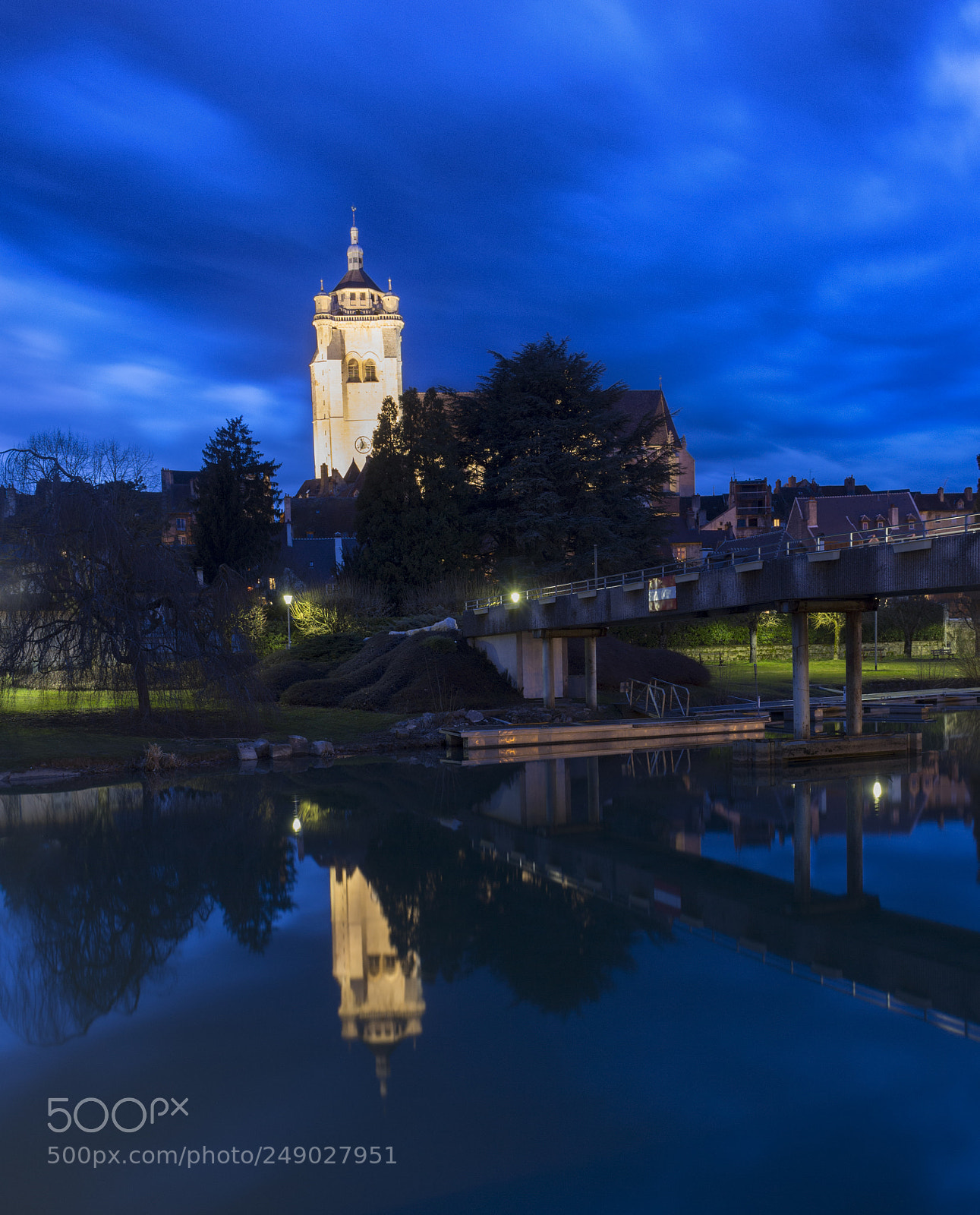 Canon EOS 700D (EOS Rebel T5i / EOS Kiss X7i) sample photo. Dole, france photography
