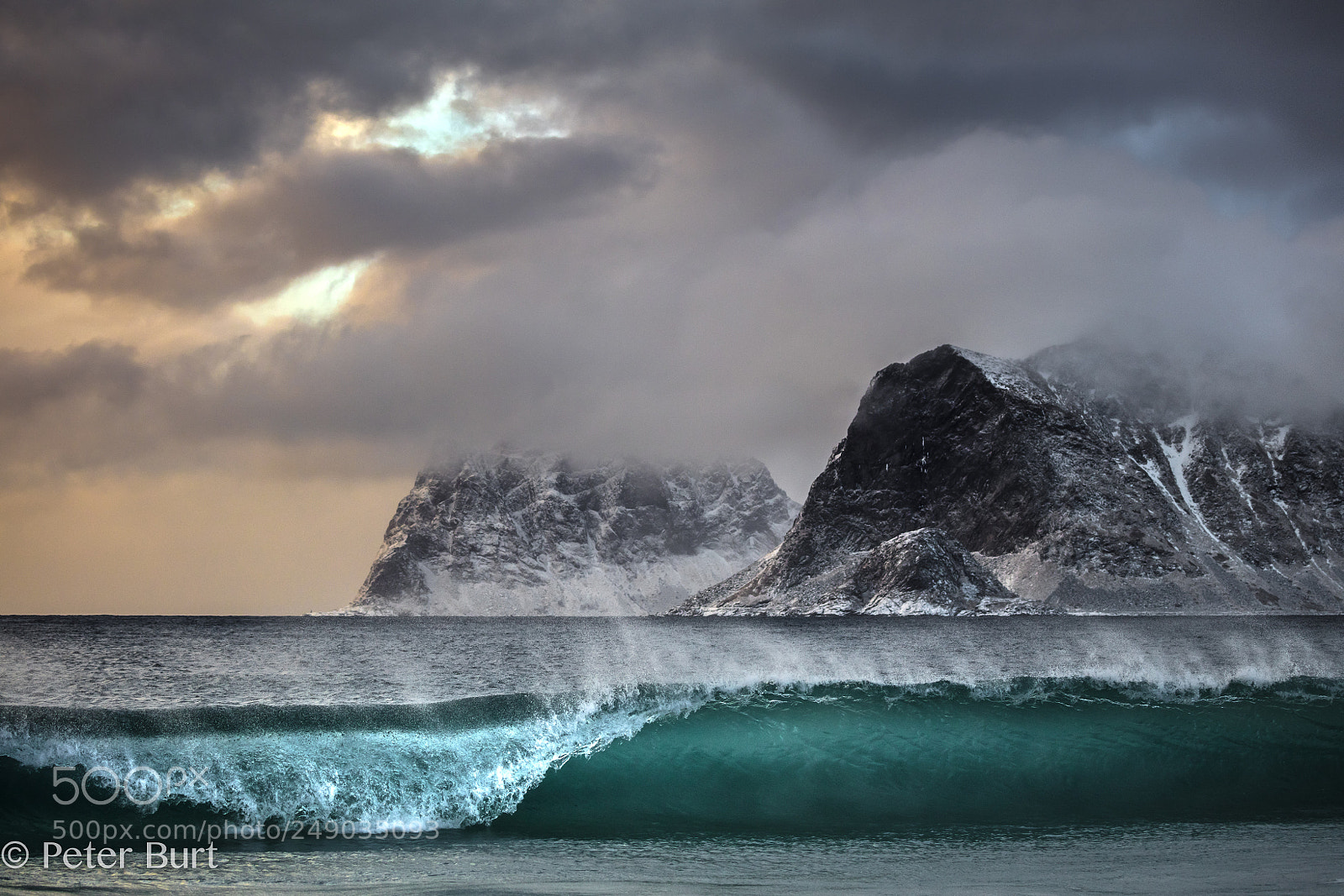 Canon EOS 5DS R sample photo. Lofoten in spring photography