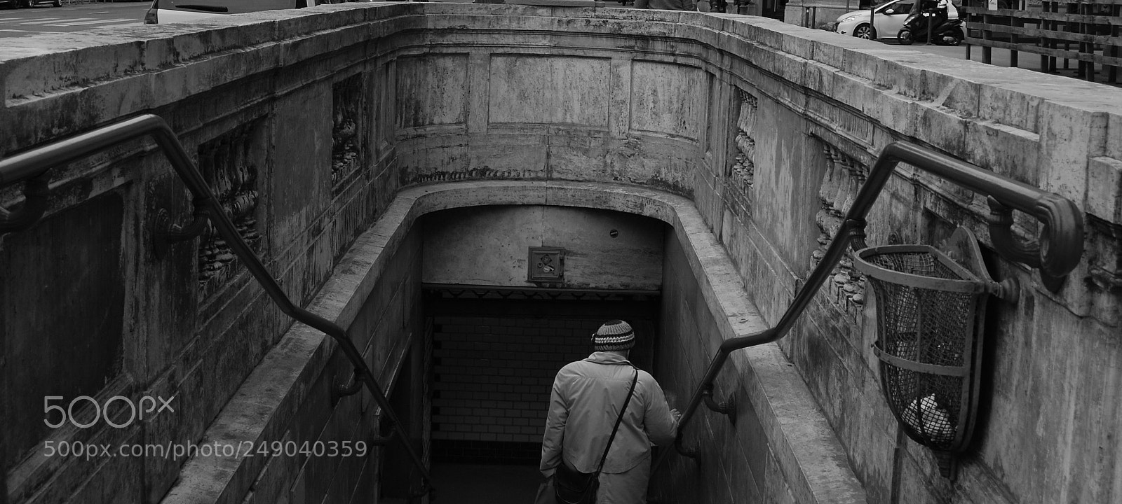 Nikon D80 sample photo. Steps towards home photography