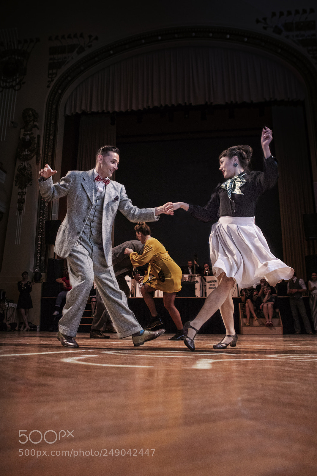 Canon EOS 5DS R sample photo. Dancing in ljubjana photography