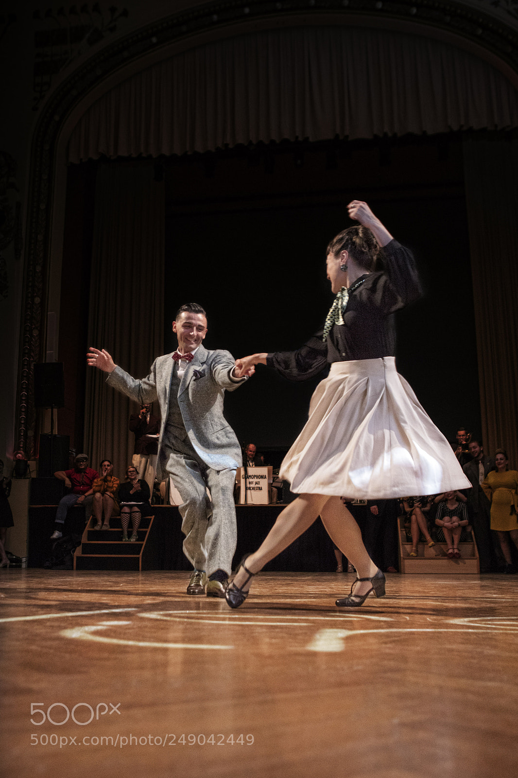 Canon EOS 5DS R sample photo. Dancing in ljubjana photography