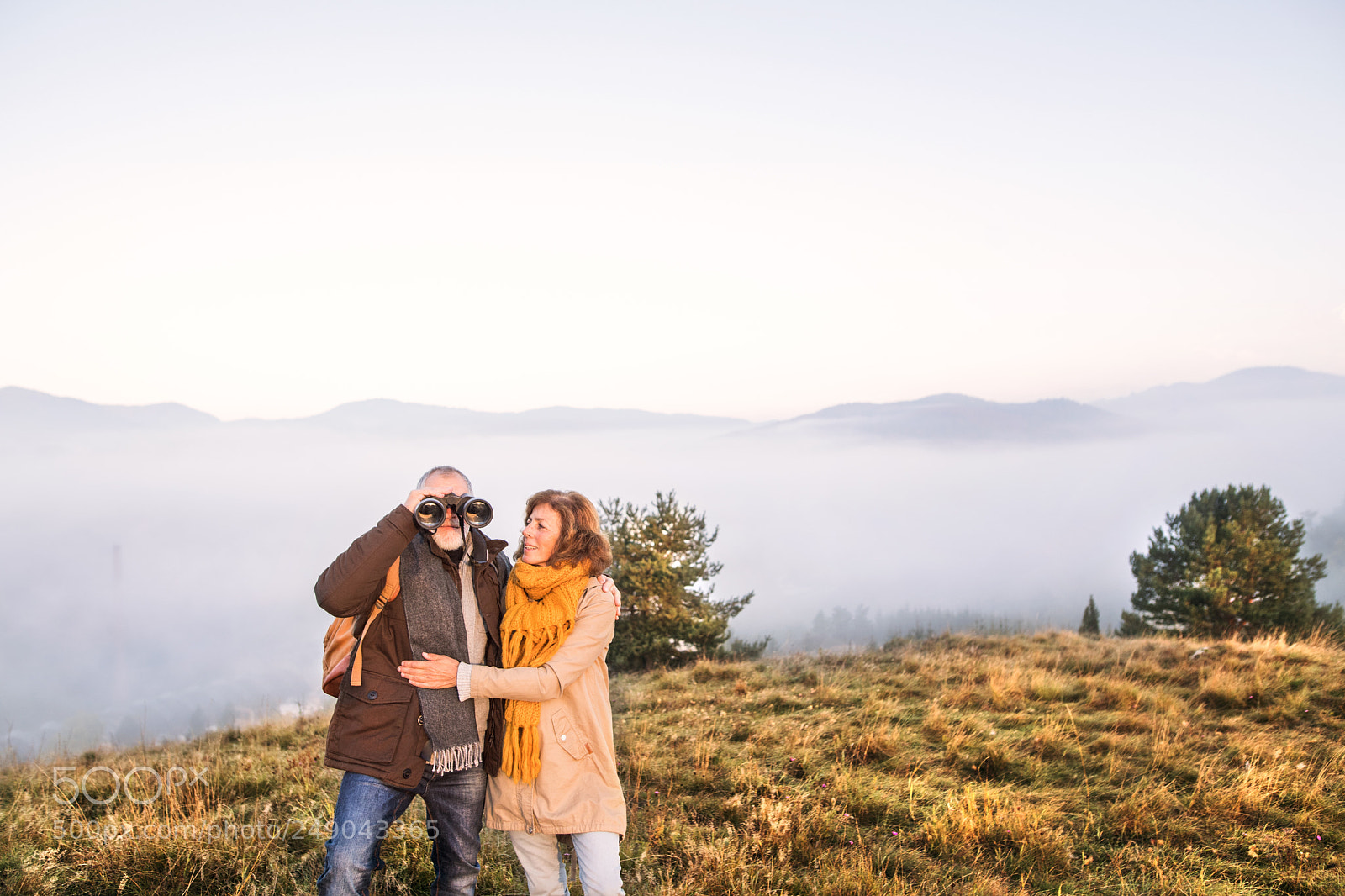 Nikon D5 sample photo. Senior couple with binoculars photography
