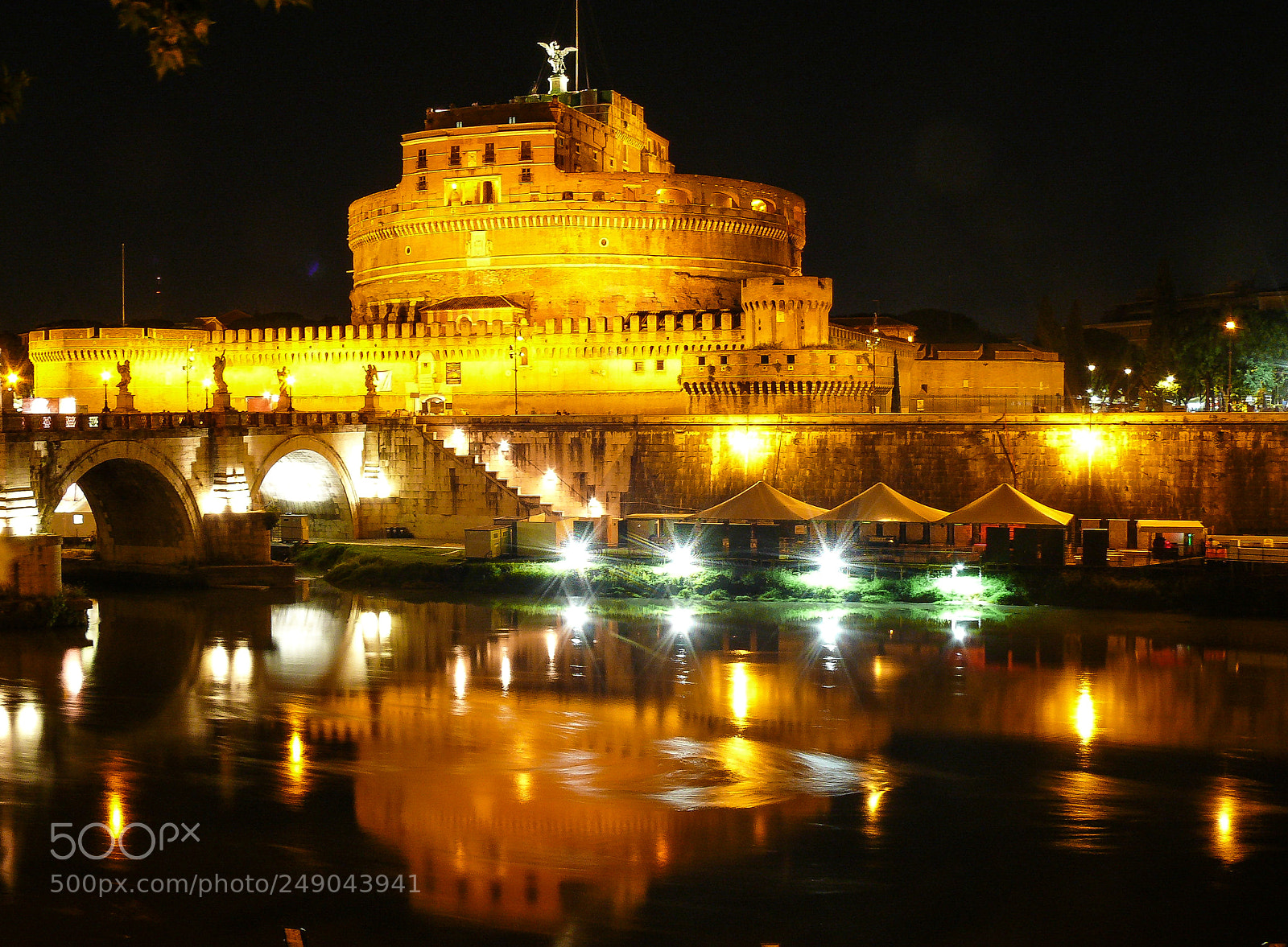 Panasonic DMC-FZ50 sample photo. Castel san angelo photography