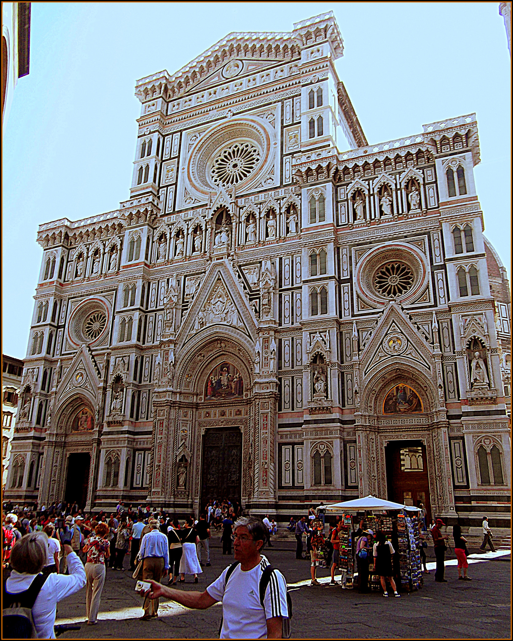 Fujifilm FinePix JX250 sample photo. La facciata del duomo di firenze. photography