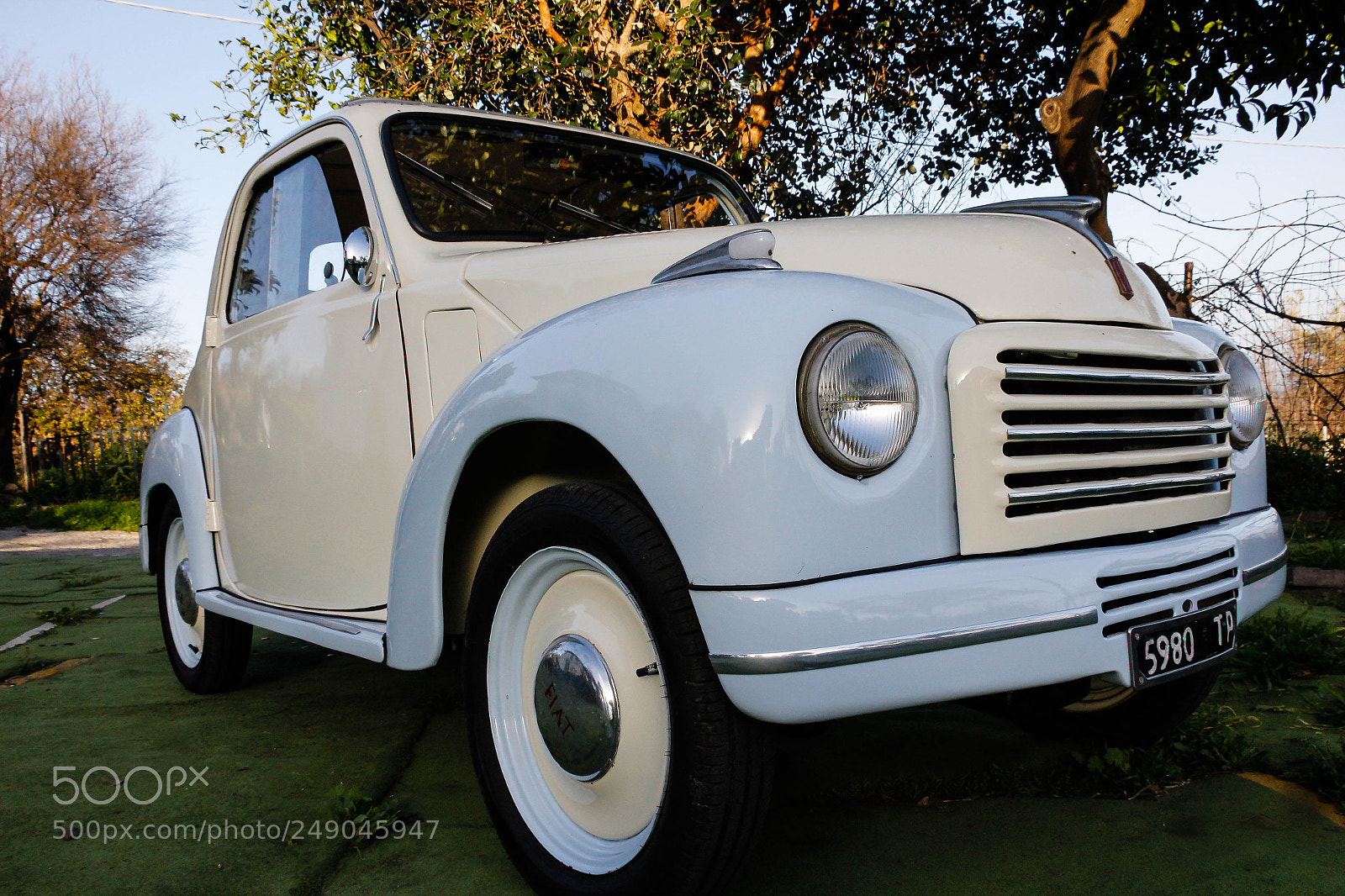 Canon EOS 1300D (EOS Rebel T6 / EOS Kiss X80) sample photo. Fiat topolino '51 photography