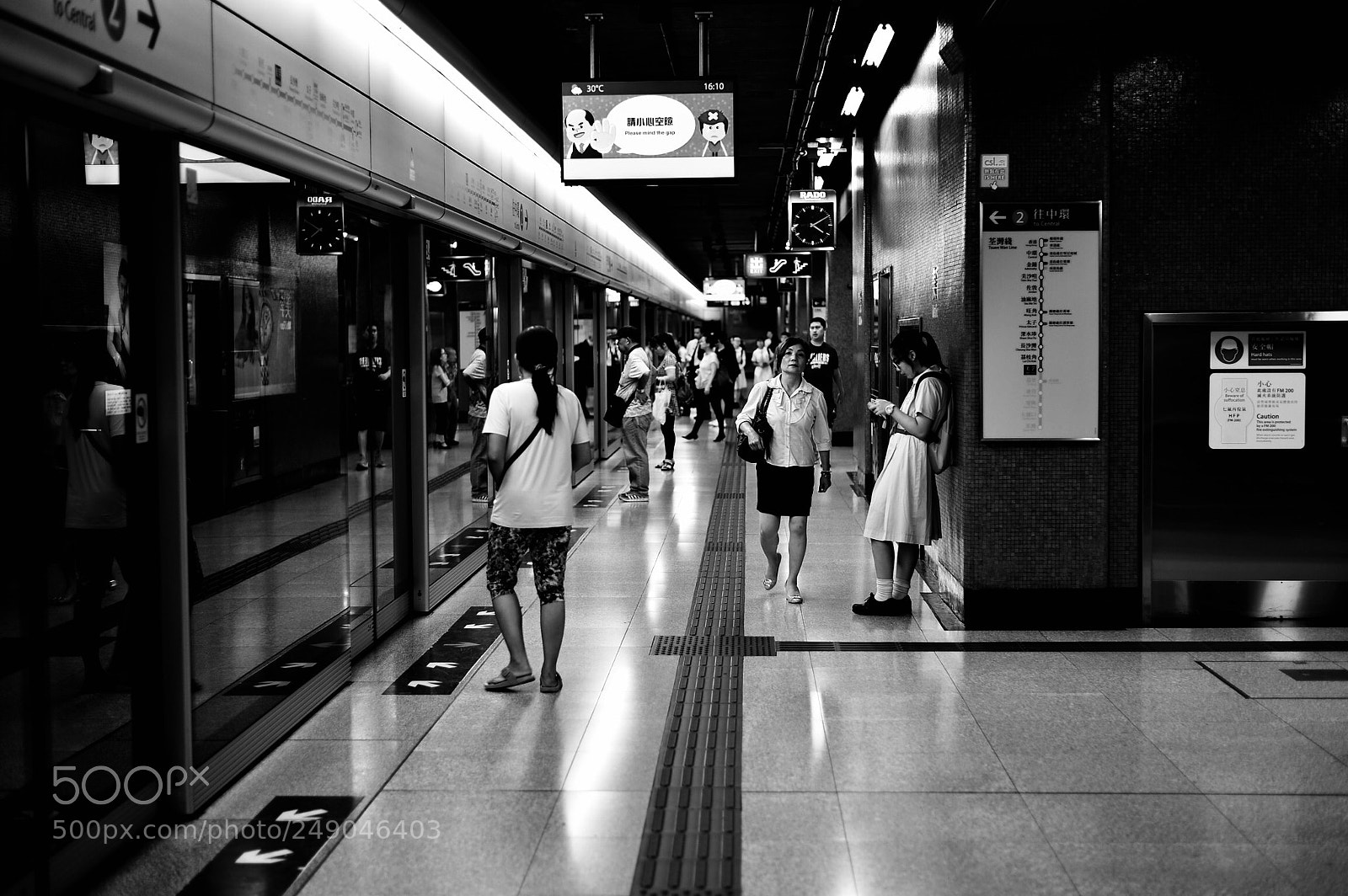 Nikon Df sample photo. Station photography