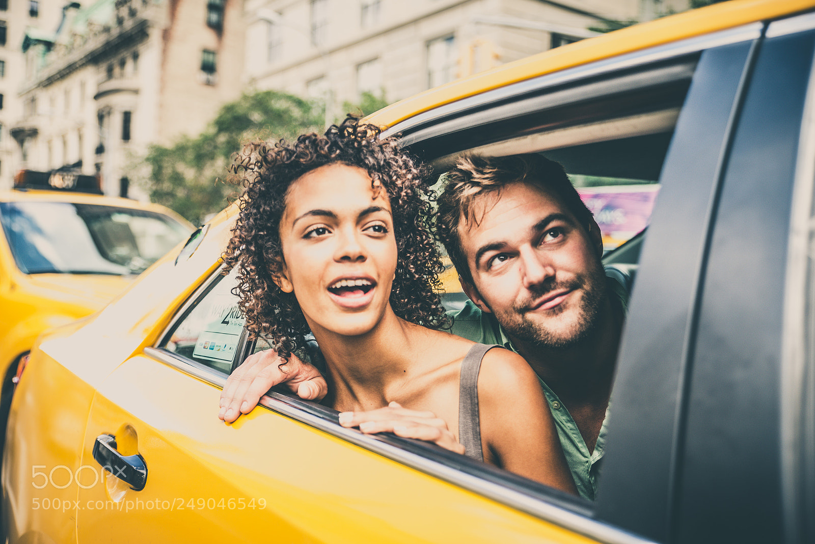 Nikon D610 sample photo. Couple on a taxi photography