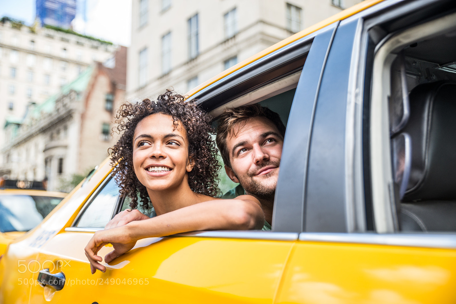 Nikon D610 sample photo. Couple on a taxi photography