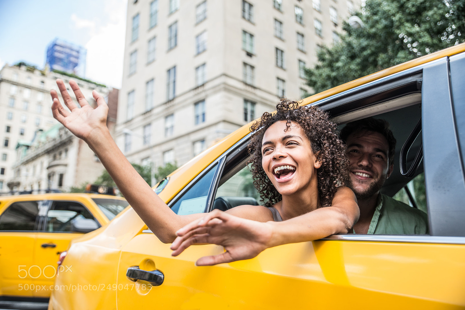 Nikon D610 sample photo. Couple on a taxi photography