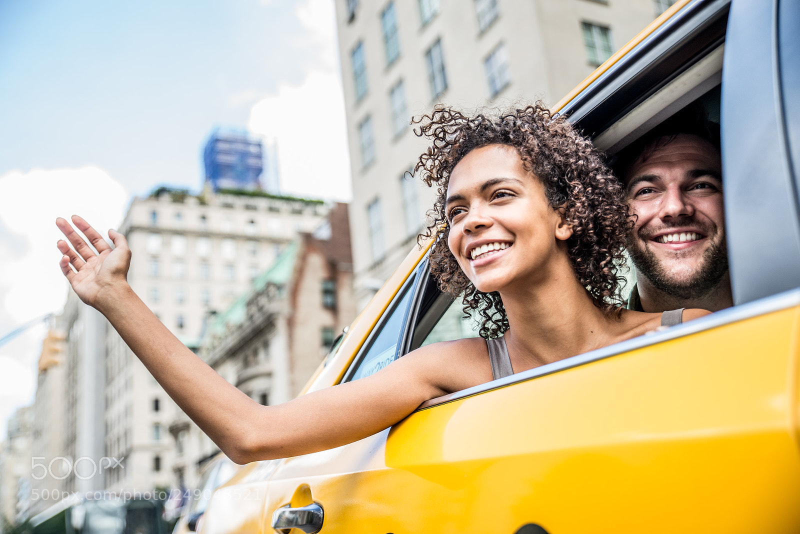Nikon D610 sample photo. Couple on a taxi photography