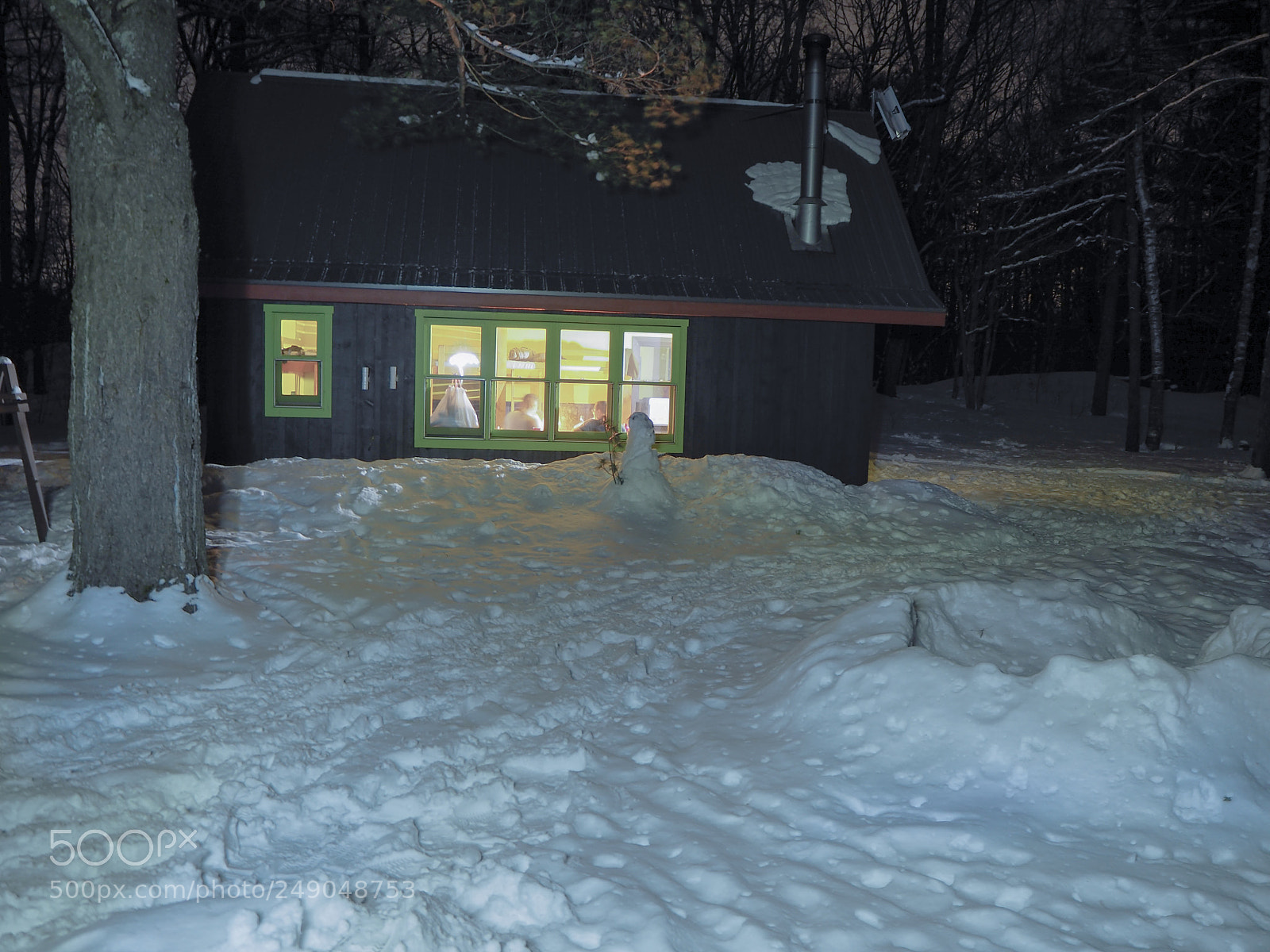 Olympus OM-D E-M10 II sample photo. Winter camping photography
