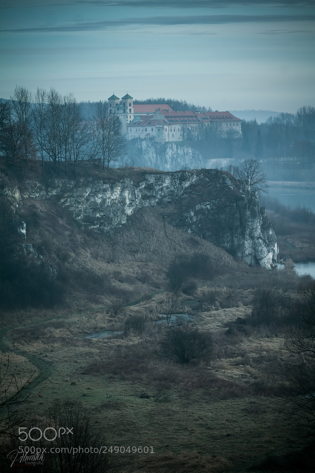 Canon EOS 1100D (EOS Rebel T3 / EOS Kiss X50) sample photo. Monastery in tyniec at photography