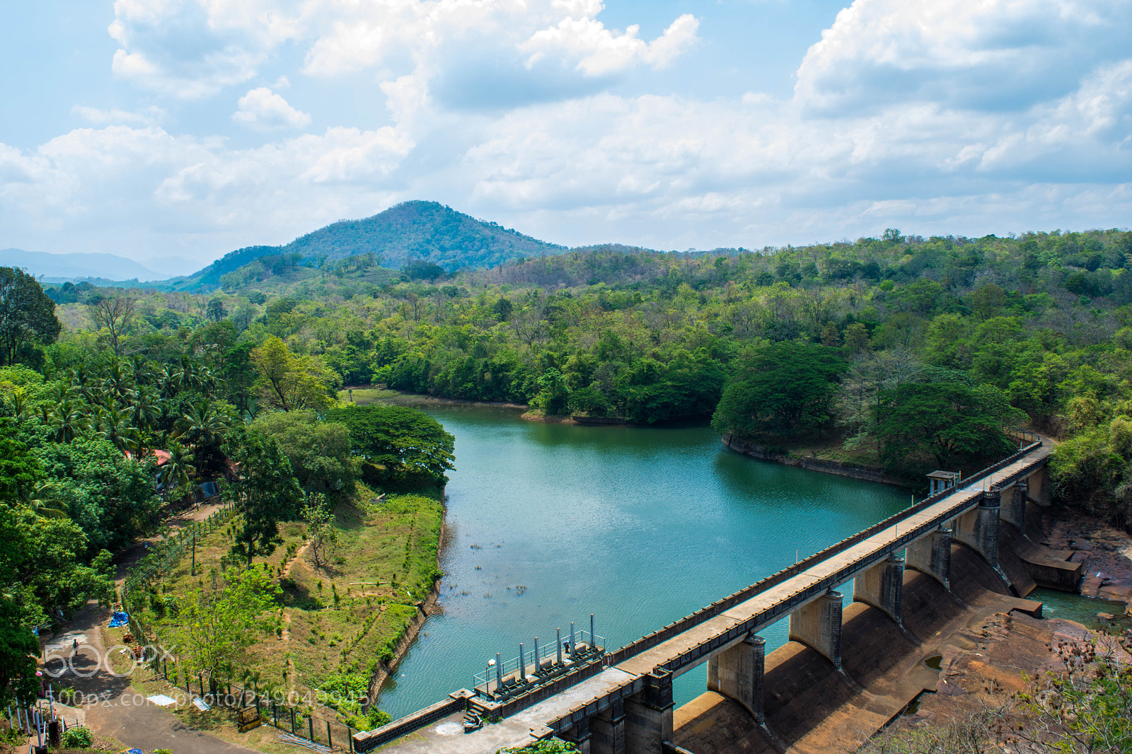 Nikon D5200 sample photo. Parallel bridge photography
