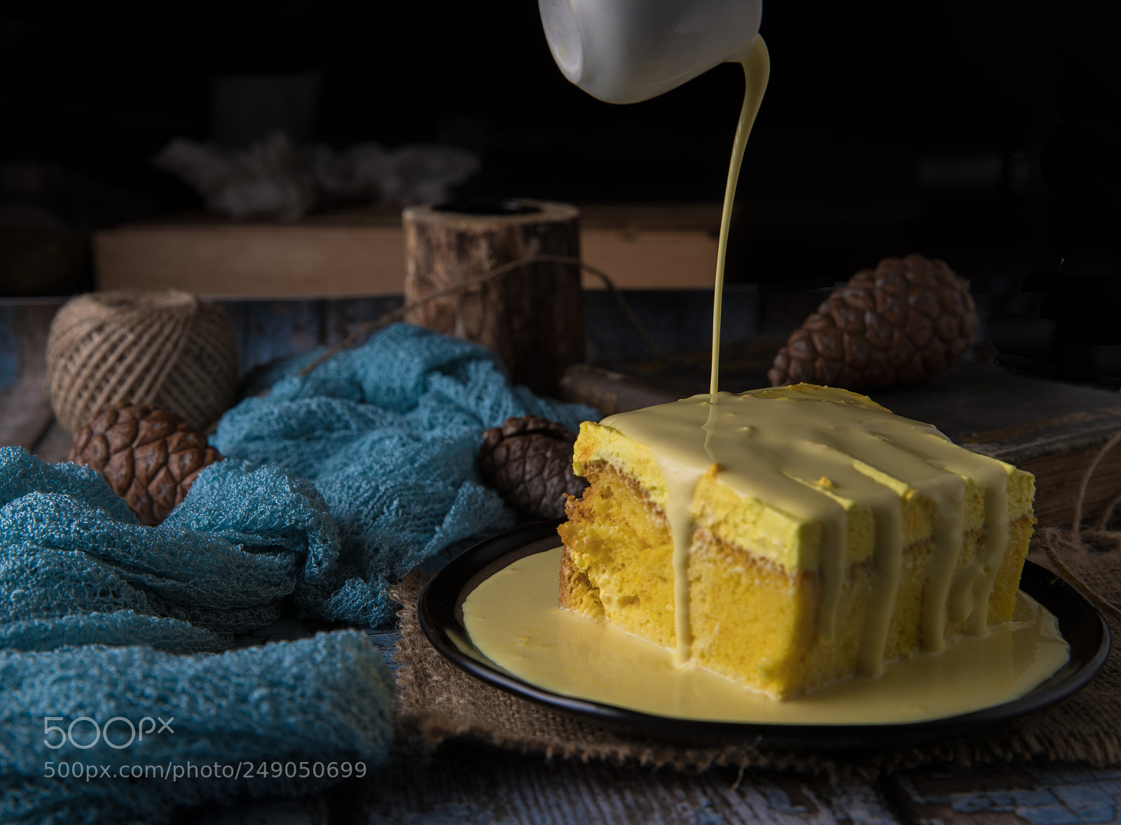 Canon EOS-1D X Mark II sample photo. Cake photography