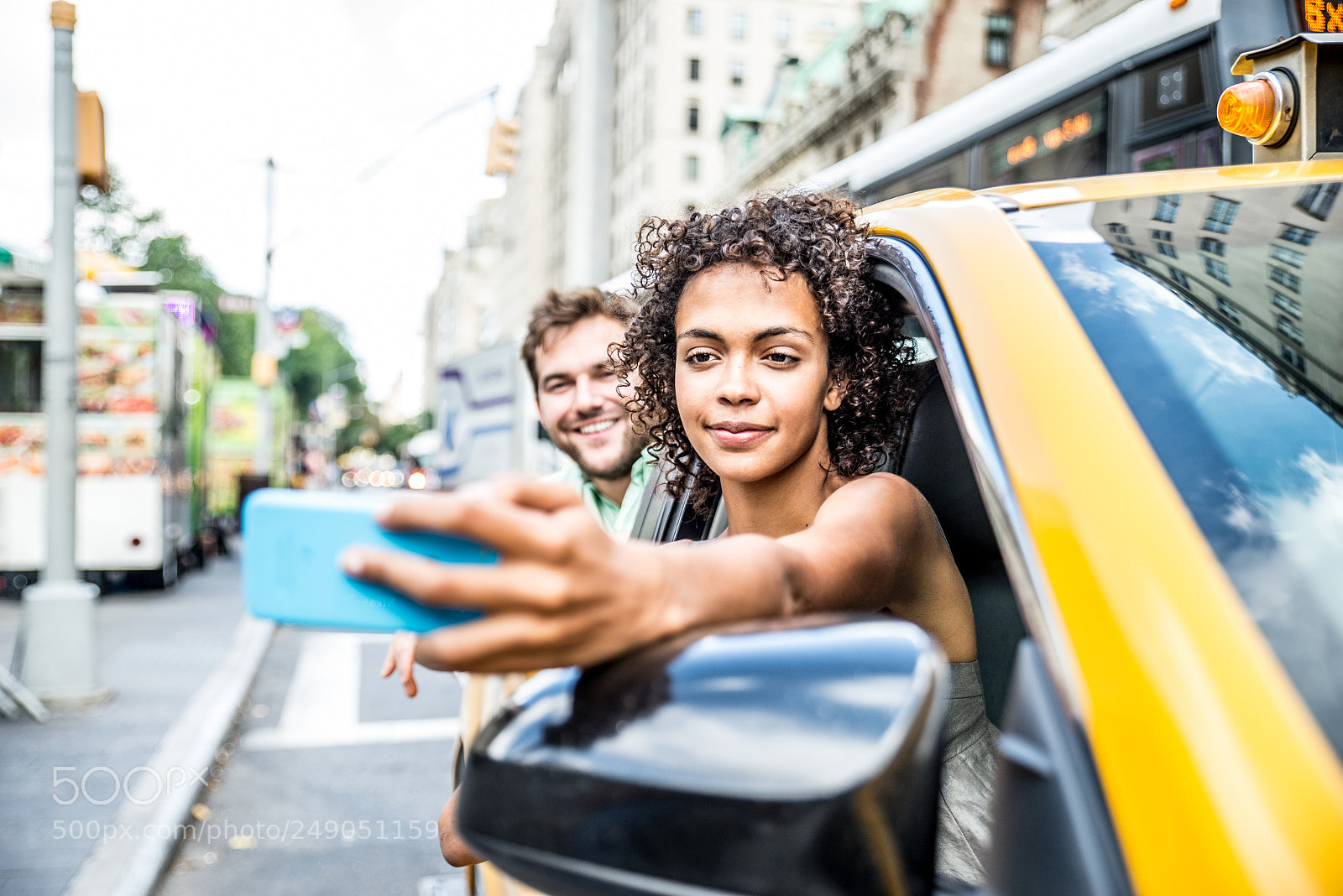 Nikon D610 sample photo. Couple on a taxi photography
