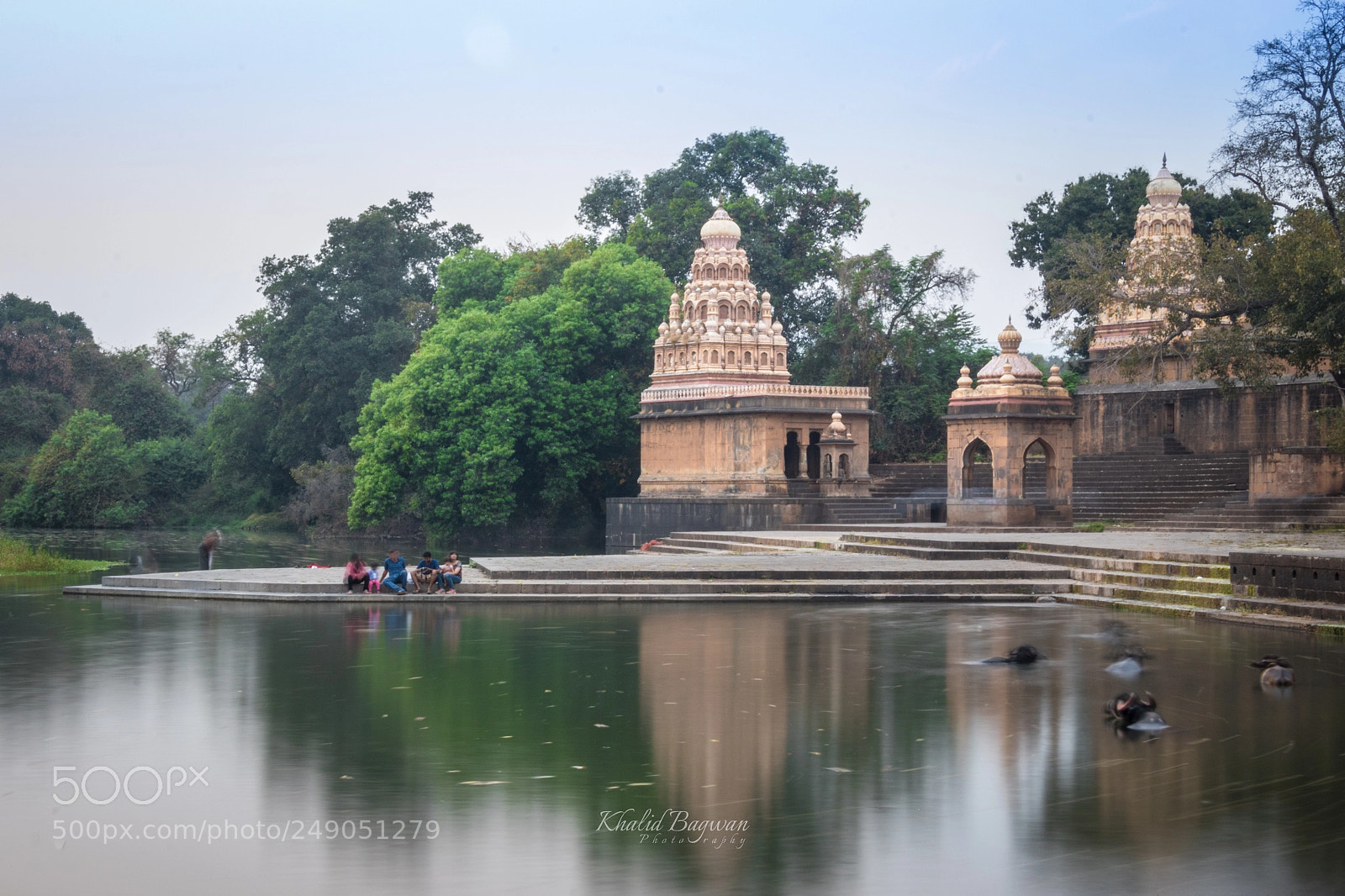 Canon EOS 7D Mark II sample photo. Menawali temple photography