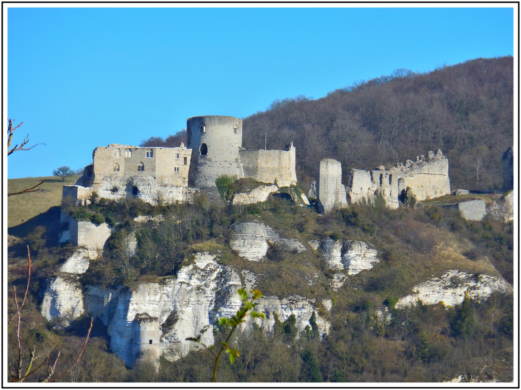 Nikon Coolpix S6500 sample photo. Les ruines du château gaillard, les andelys, eure, normandie, france photography