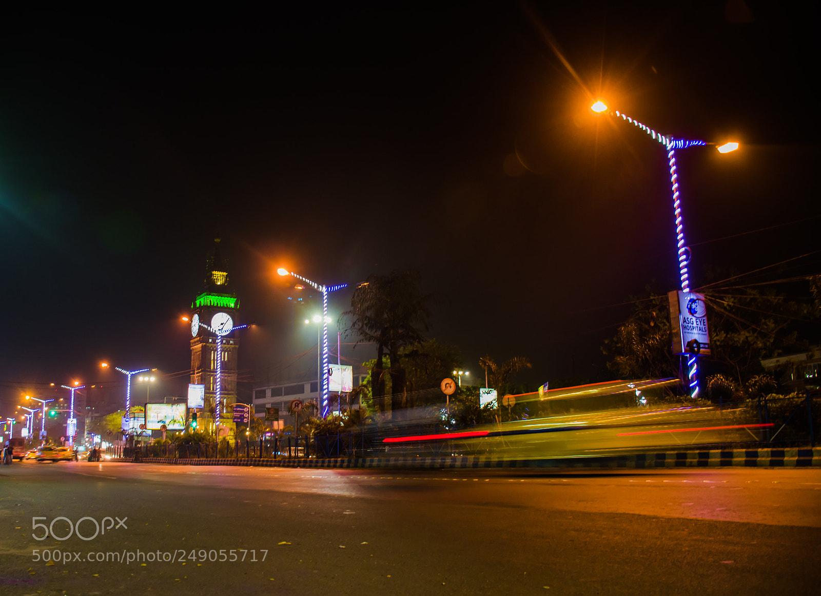 Nikon D5300 sample photo. Rush hour photography