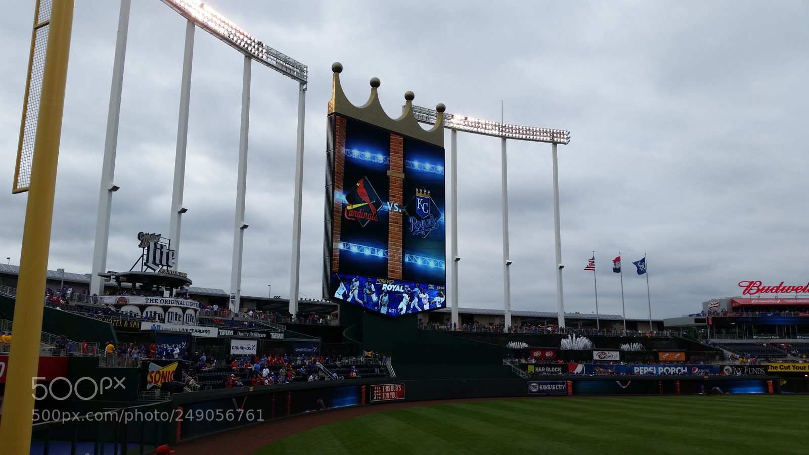 Samsung Galaxy S5 sample photo. Royals game may 2015 photography