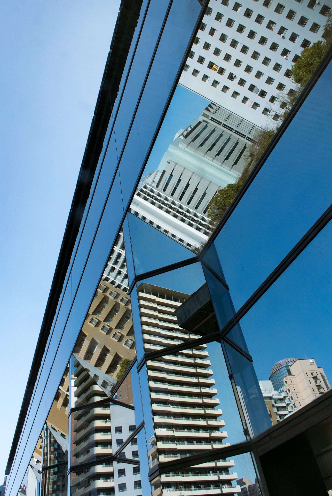 Nikon 1 S2 sample photo. Imaginary city - 虚像の街 - photography