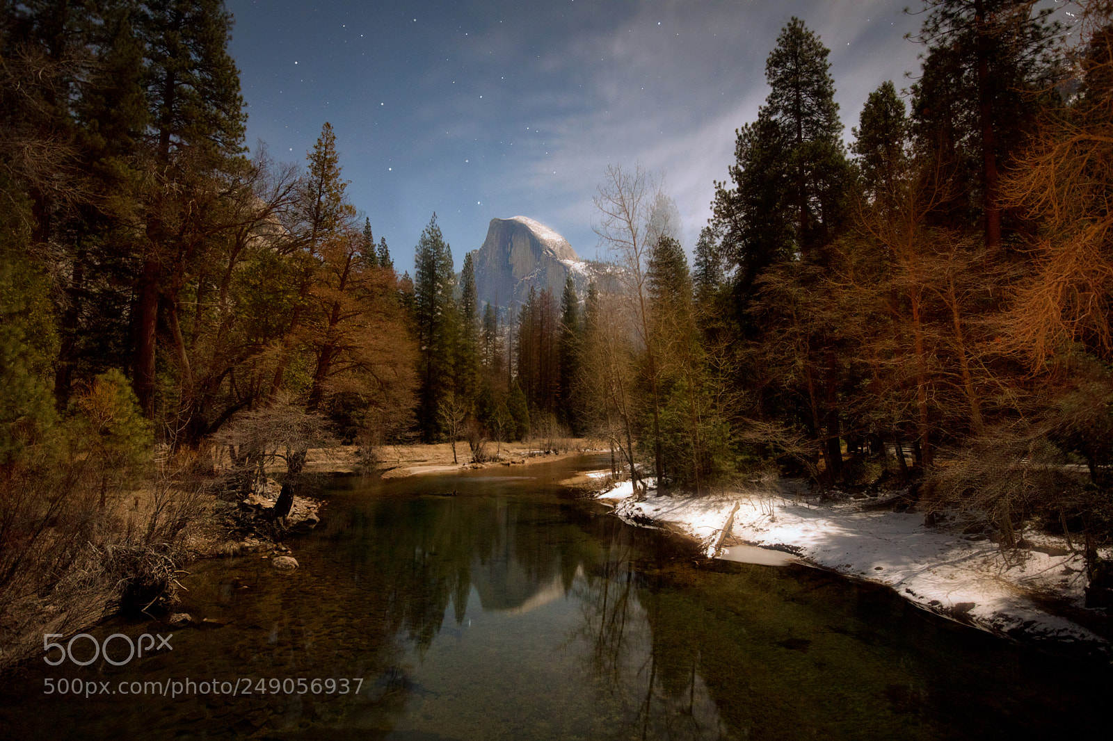Canon EOS 5D Mark IV sample photo. Yosemite under moonlight photography