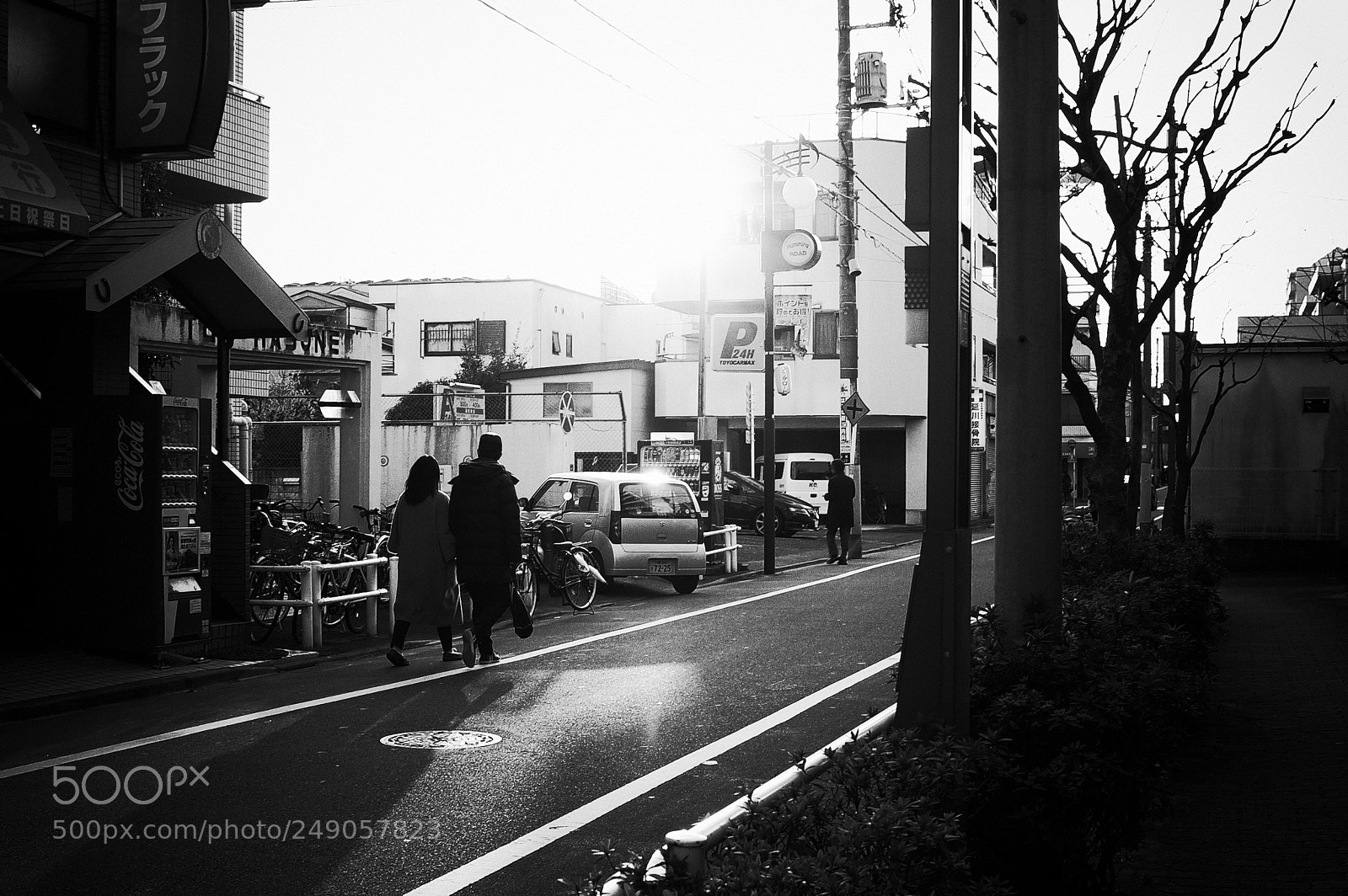 Ricoh GR II sample photo. Streets photography