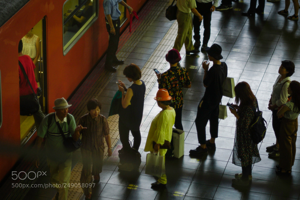 Sony a6000 sample photo. Osaka station photography