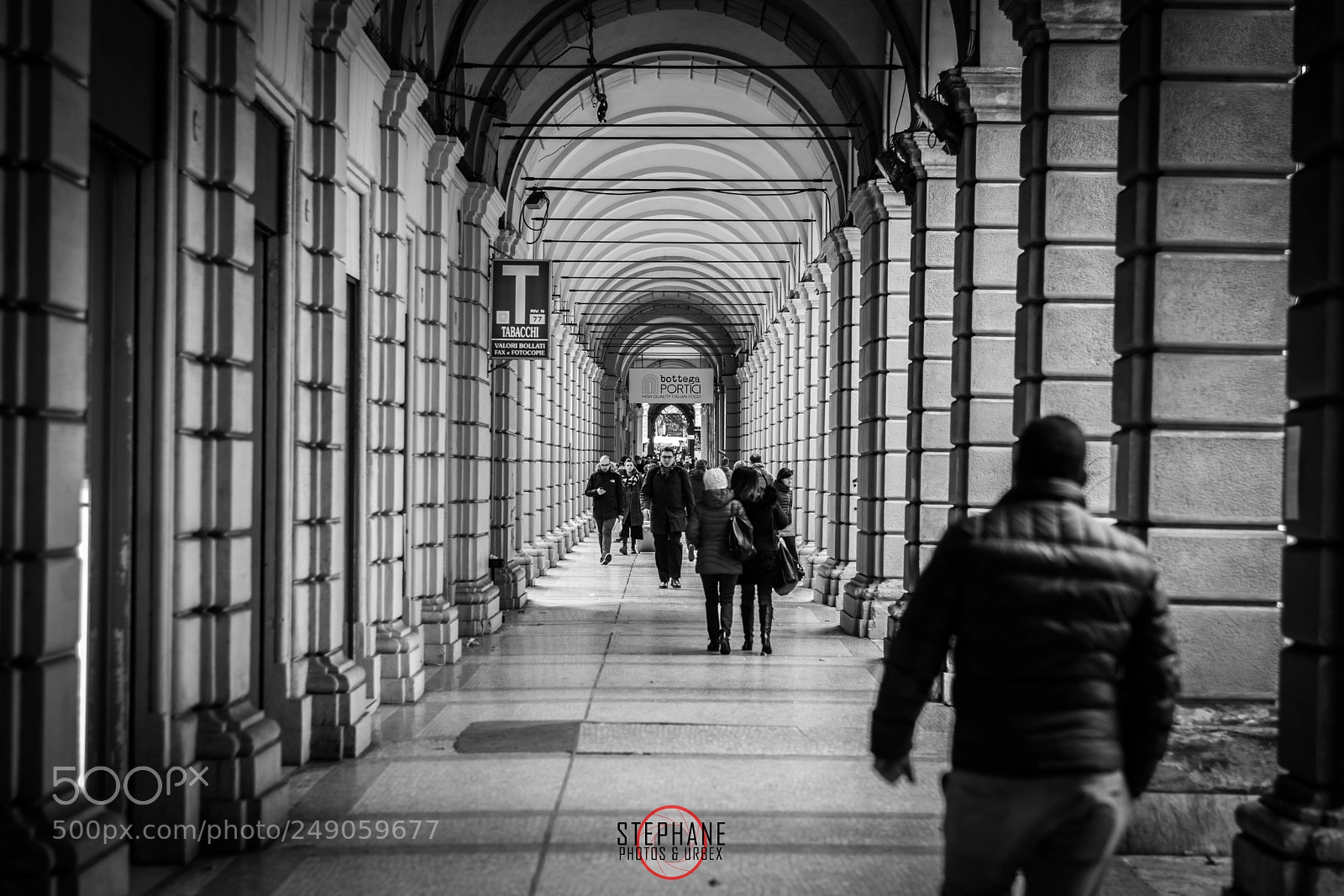 Nikon D7200 sample photo. Hypnotic architecture photography
