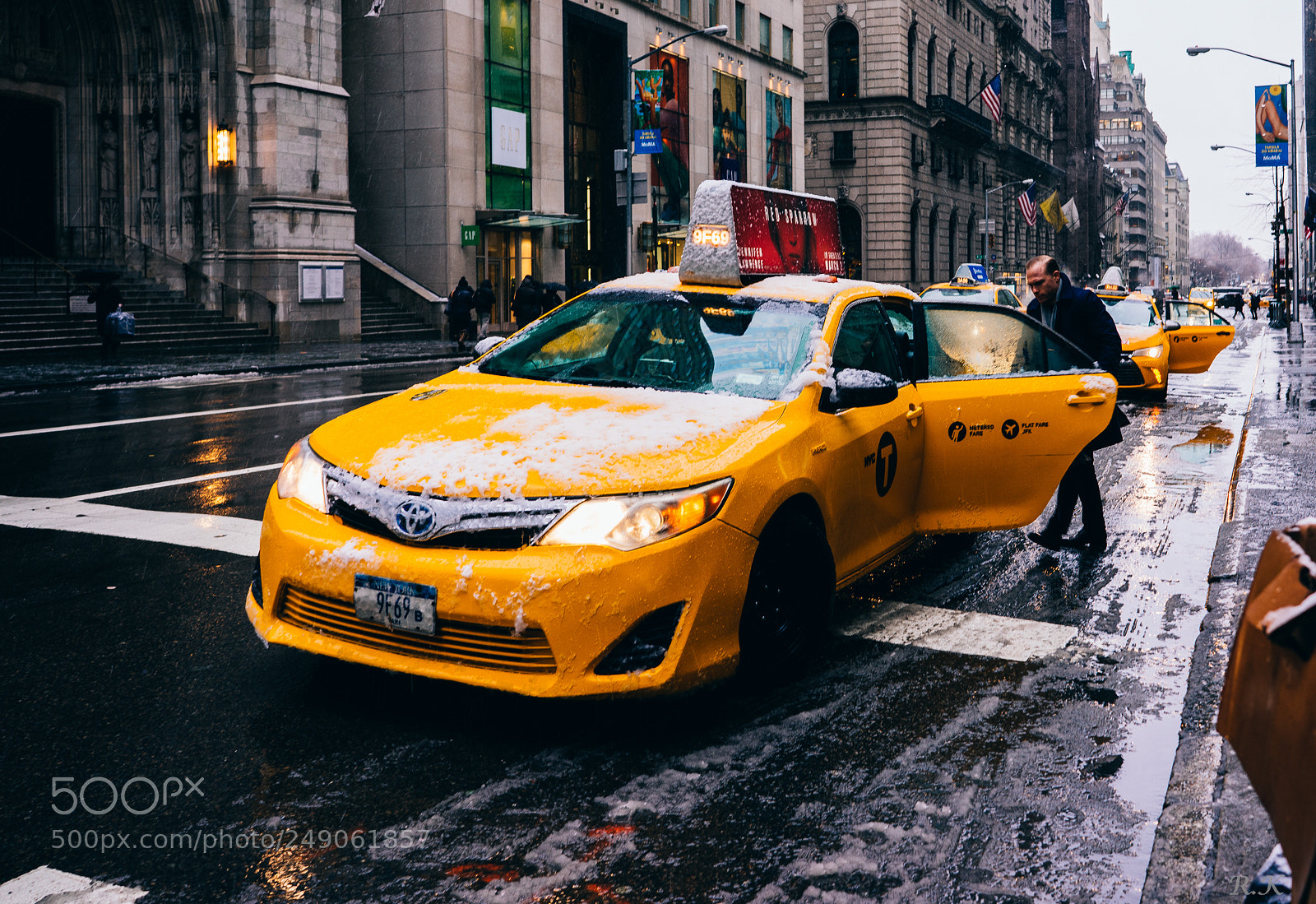 Sony a7R sample photo. The 2 most powerful photography