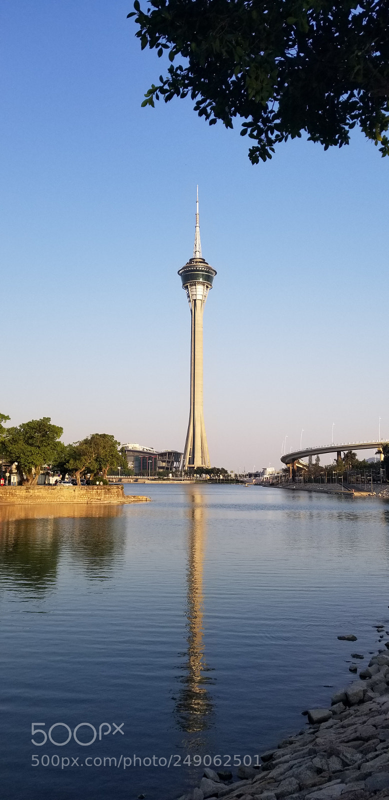 Samsung Galaxy S8+ sample photo. Macao tower photography