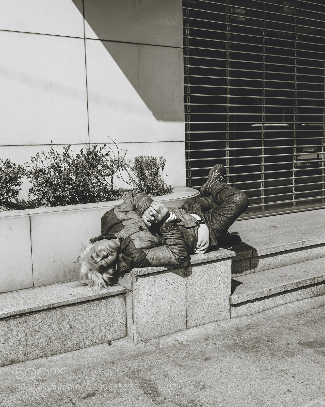 Fujifilm X-T1 sample photo. Sleeping rough photography